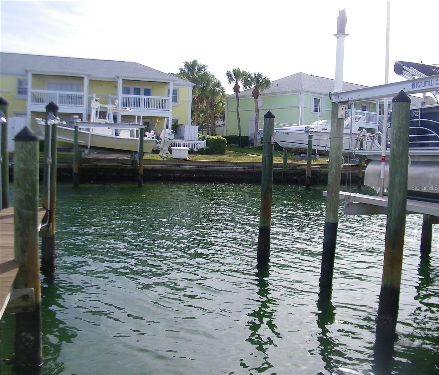 0 BEACH Dr SE Unit 95SS  