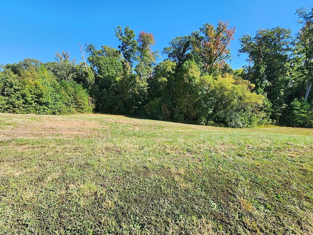 744 RIVERS EDGE PKWY