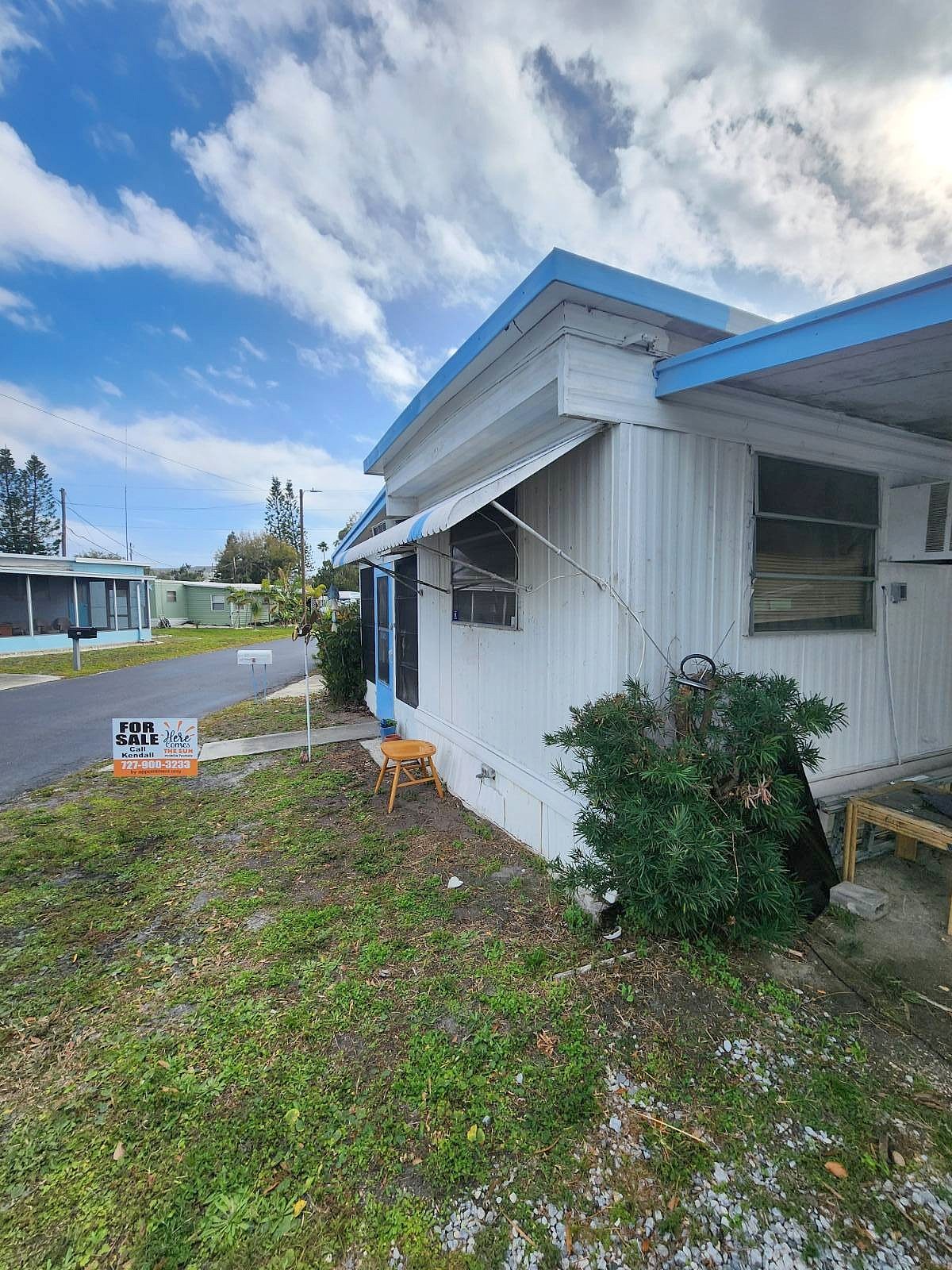 9333 Park Blvd Unit 12b  