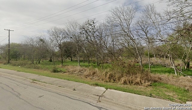 1 52 Ac Highway 72 (W Main)  
