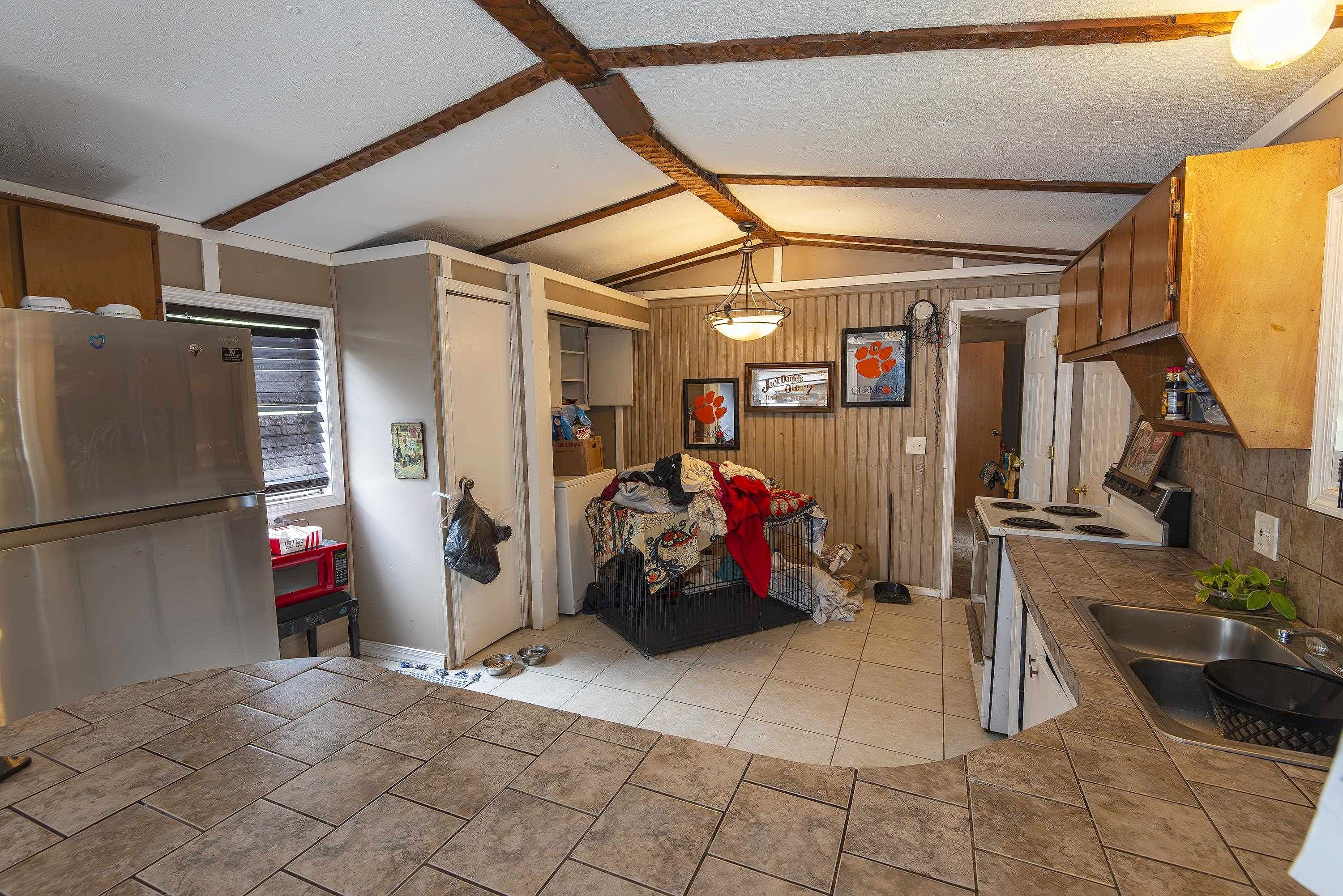 1404 BUD ARTHUR Brg RD