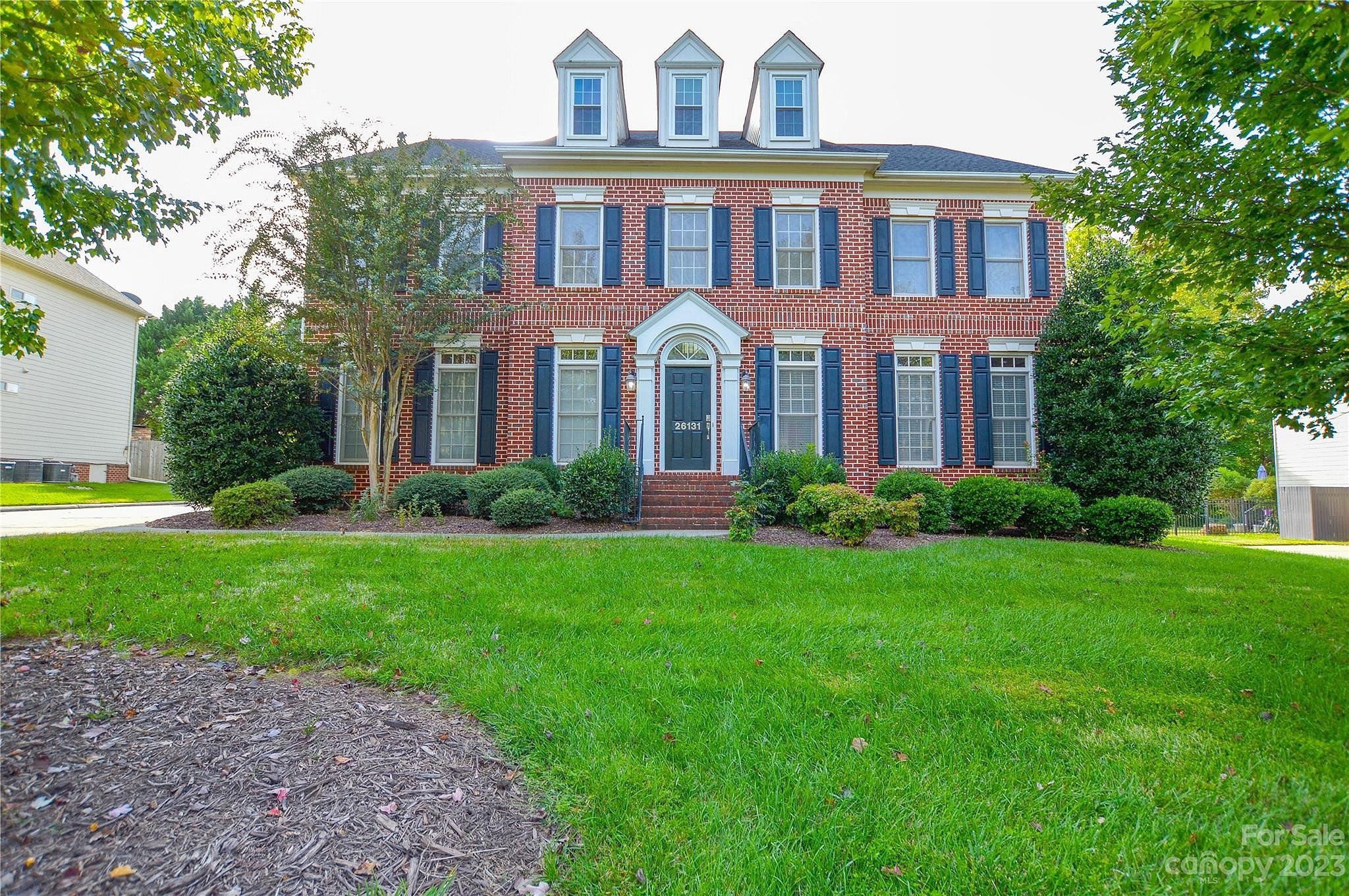 26131 CAMDEN WOODS DR