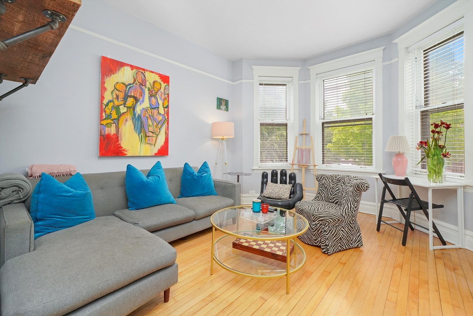 1527 N CLAREMONT AVE  