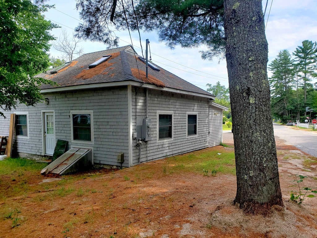 808 SEBAGO RD  