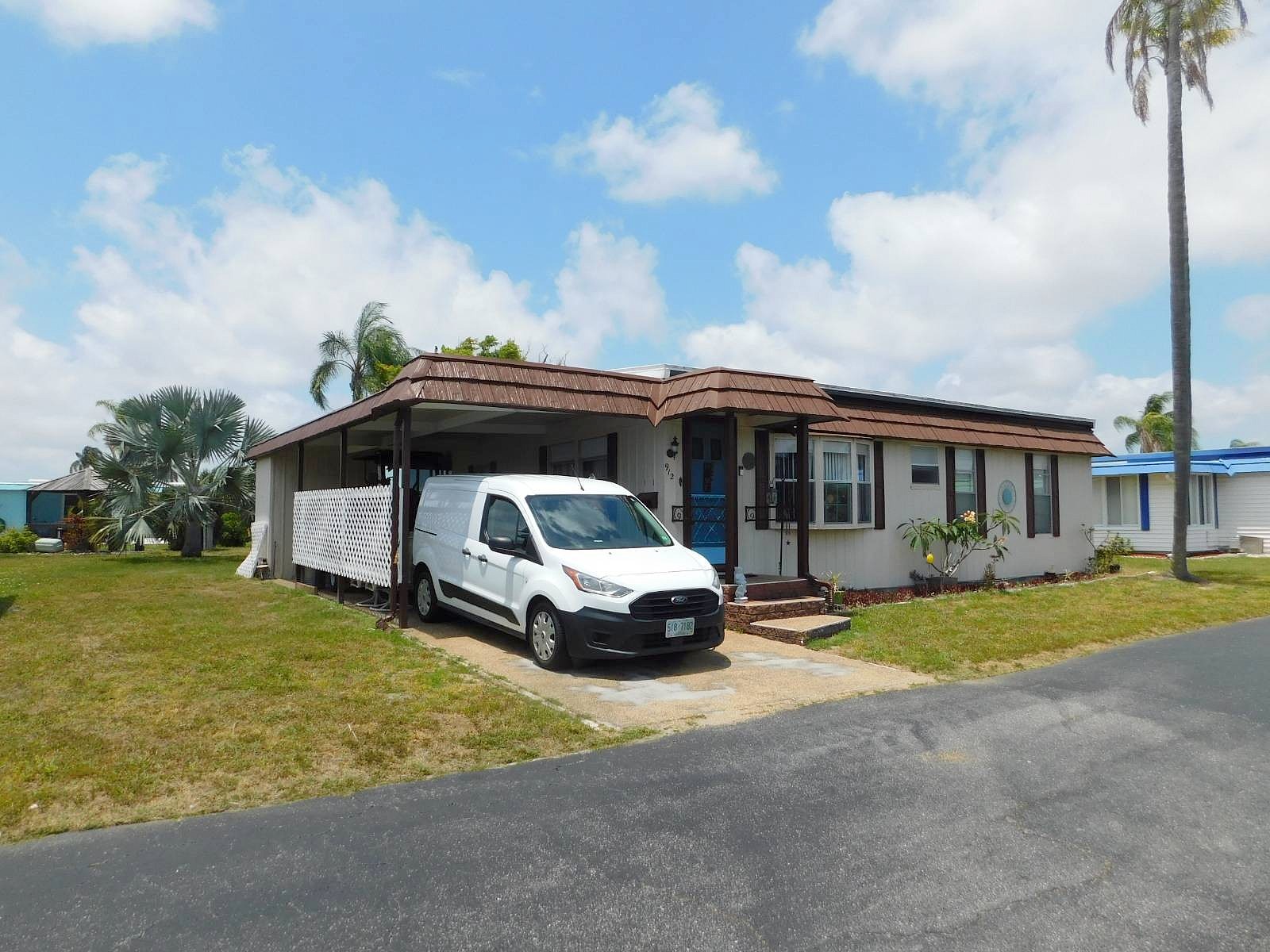 7100 ULMERTON RD Unit 912  