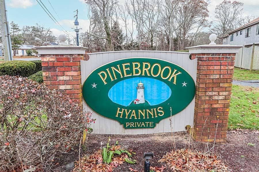 22 Townhouse Ter Unit 22  