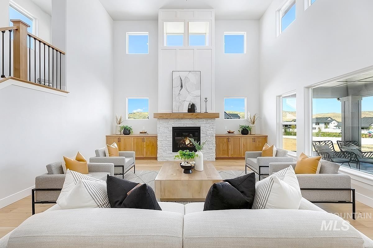 13464 N Hazel Grouse Way  