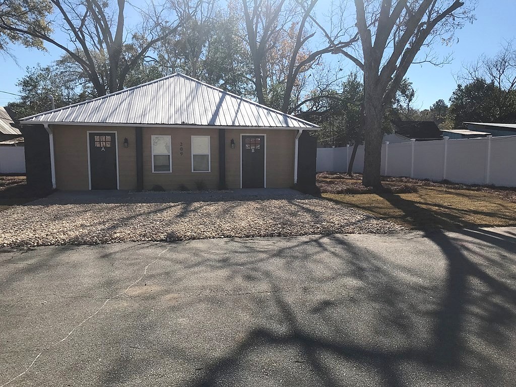 209 W Liberty Ave Unit AB  