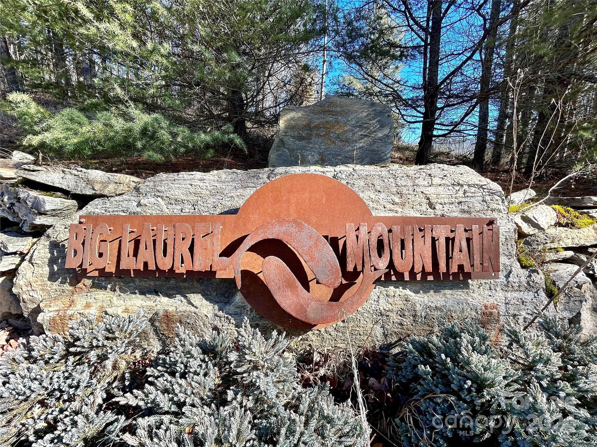 9999 Overlook Ln Unit 24  