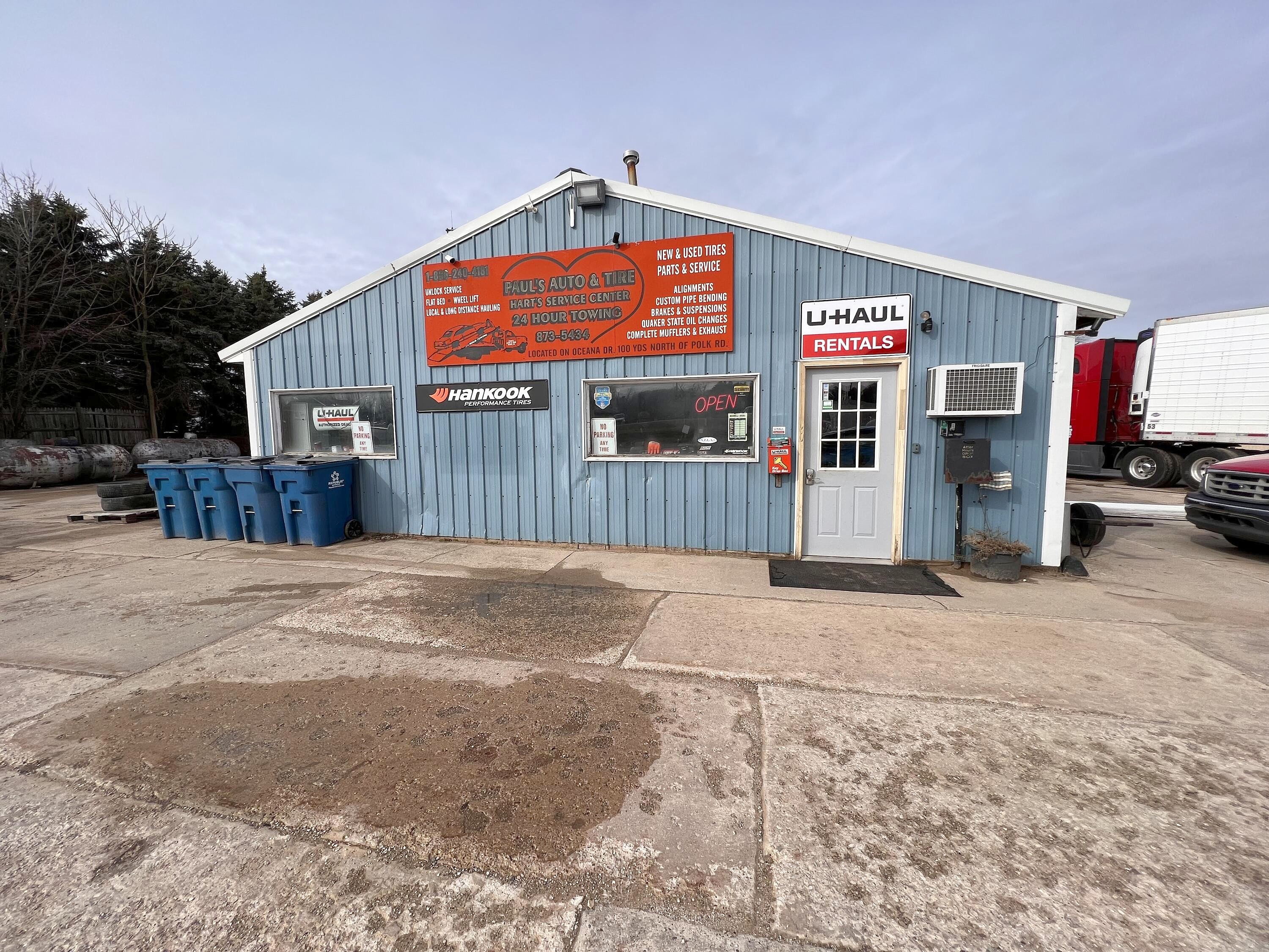 2525 N OCEANA DR  