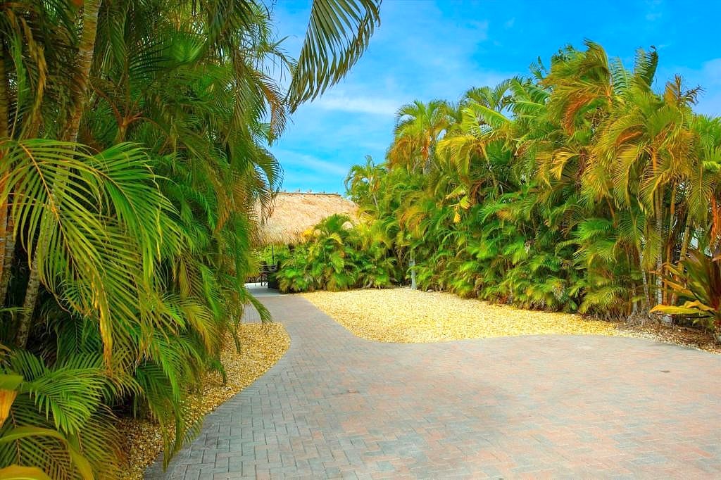 2950 Overseas Hwy Unit 2  