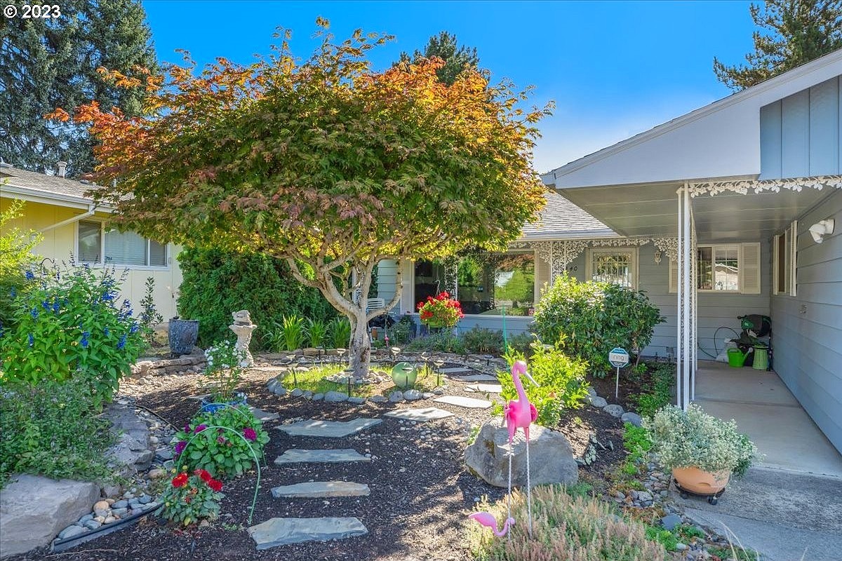 15440 SW Royalty Pkwy  