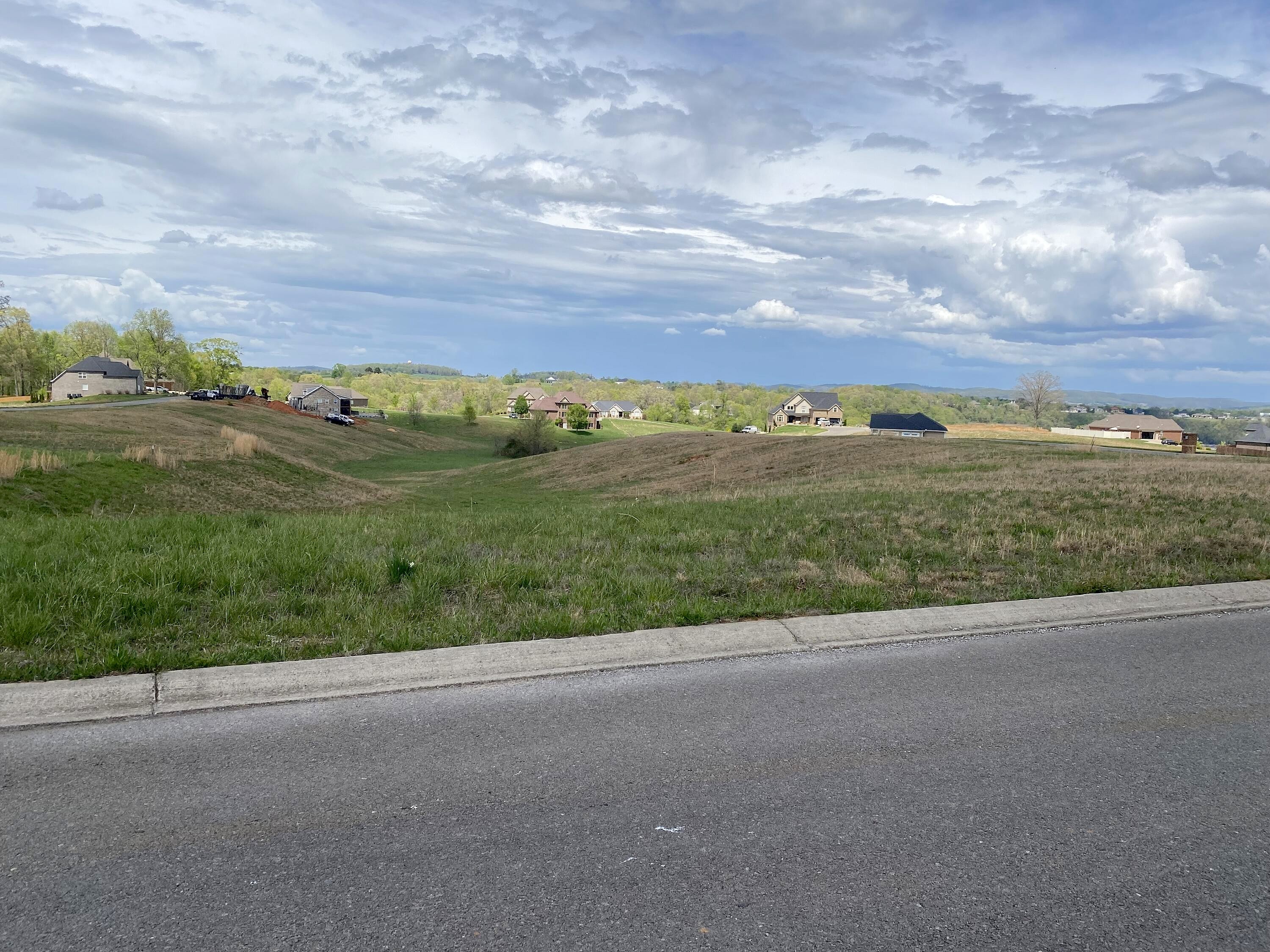 57 Shimmering Moon Dr  