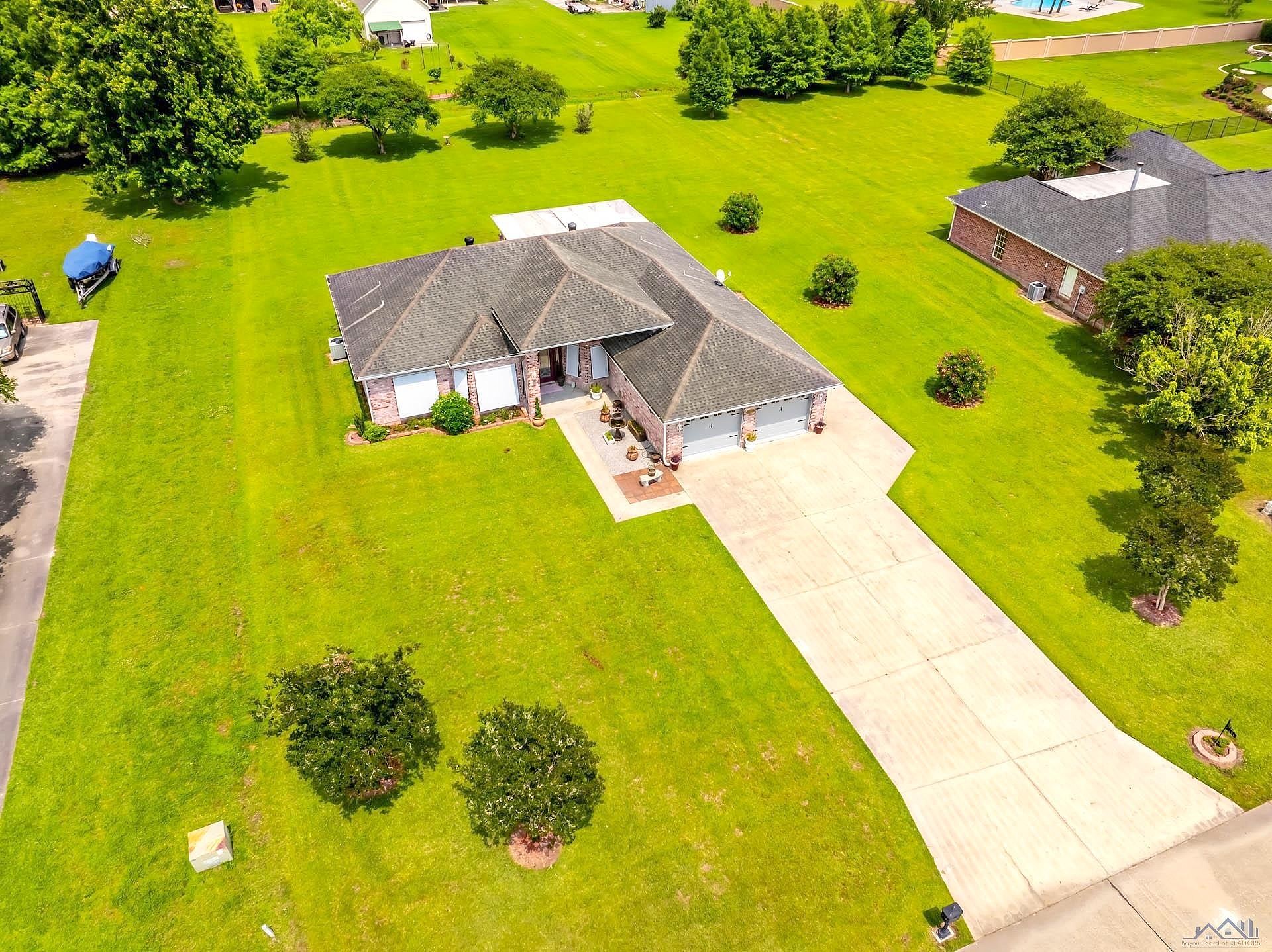 141 Tyler Christian Dr  