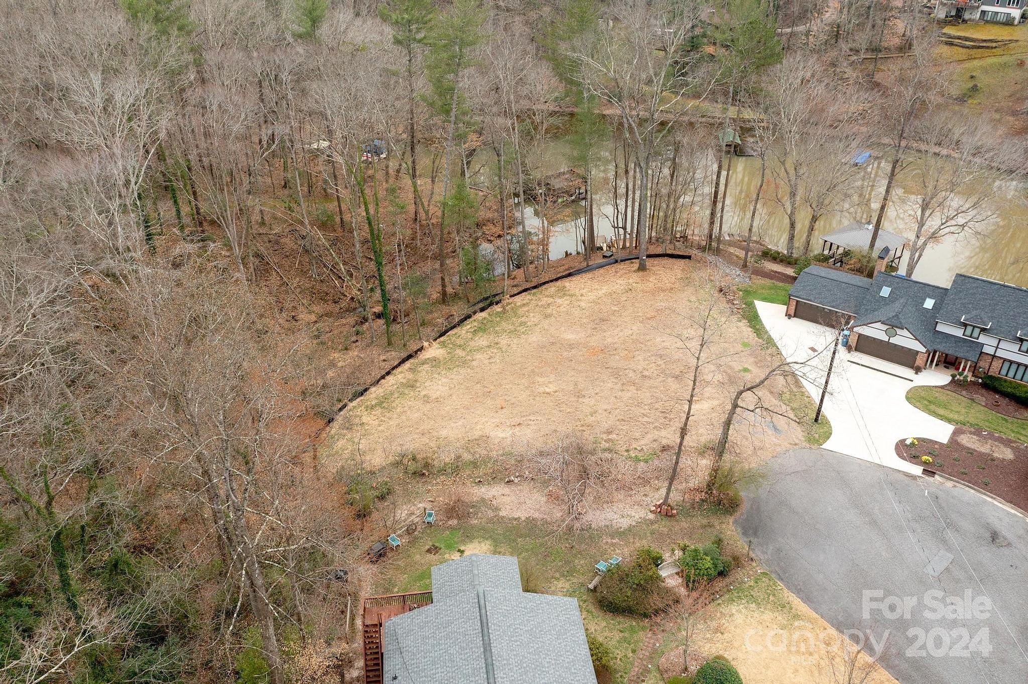 955 24TH AVENUE DR NW  