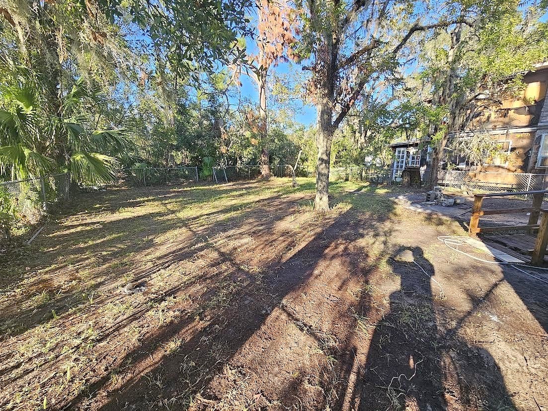 806 W HAMPTON Spgs AVE  