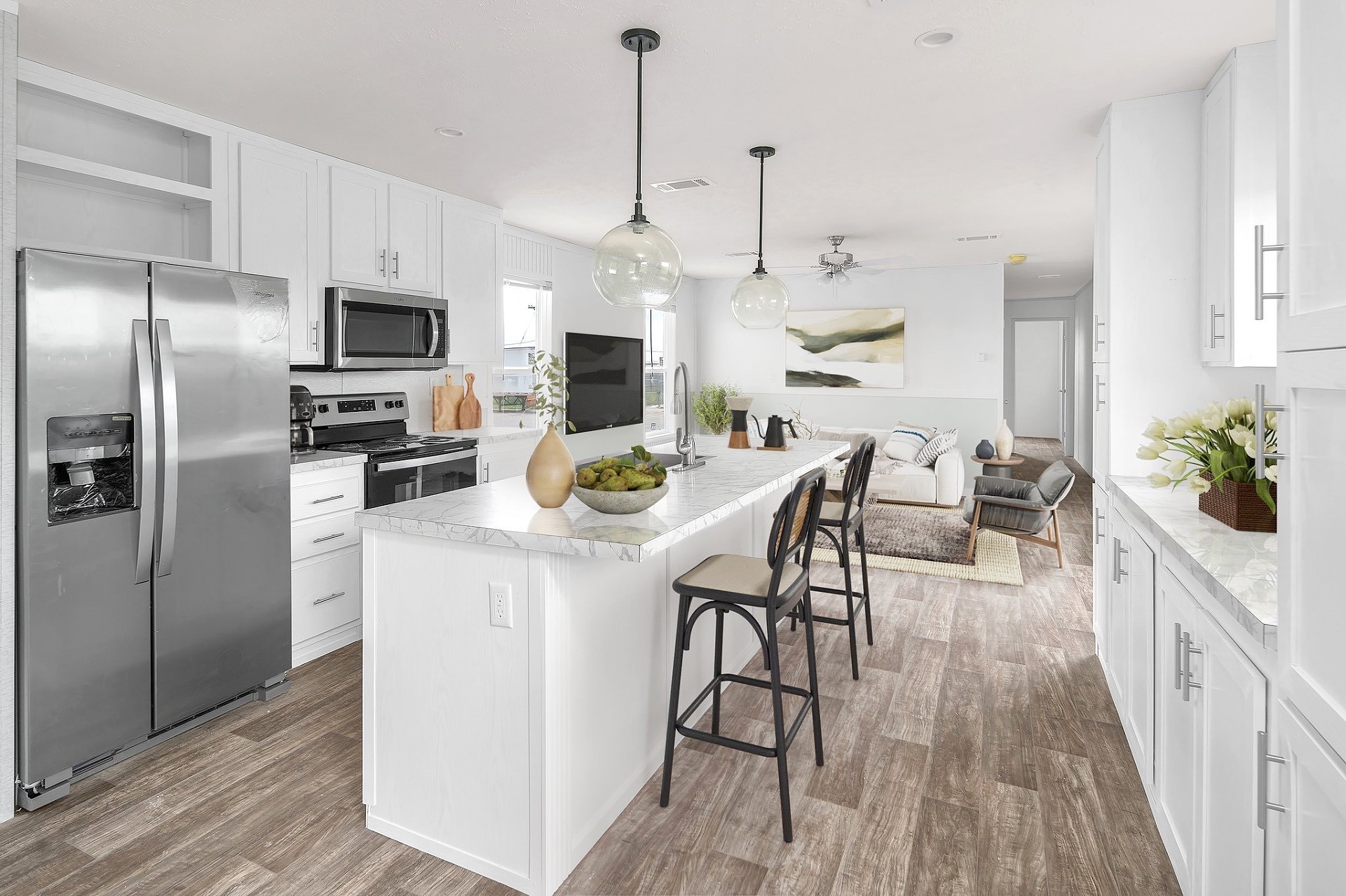 2033 Daisy Lou Unit 10  