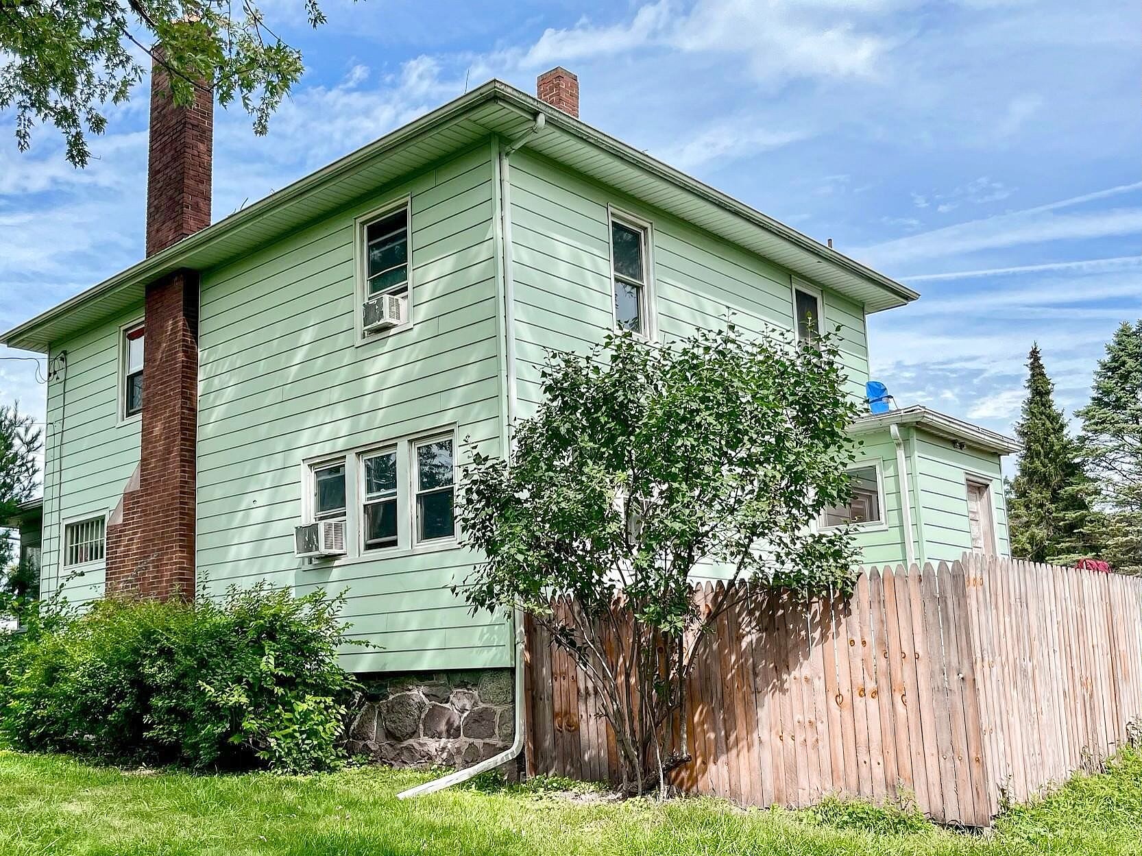 2231 SPRING ARBOR RD  