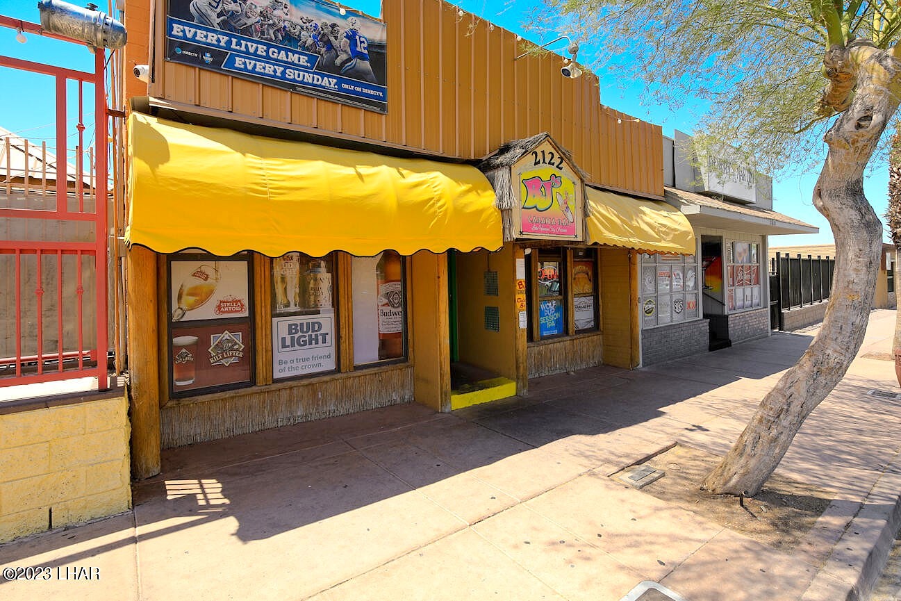 2122 McCulloch Blvd N  