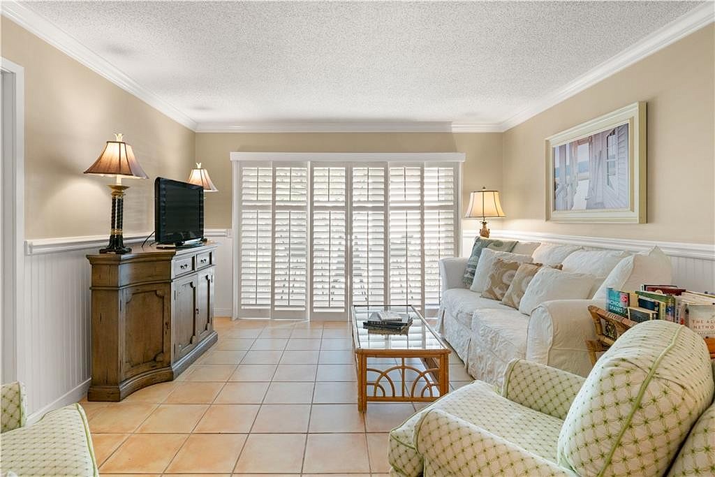 1440 Ocean Blvd Unit 102  