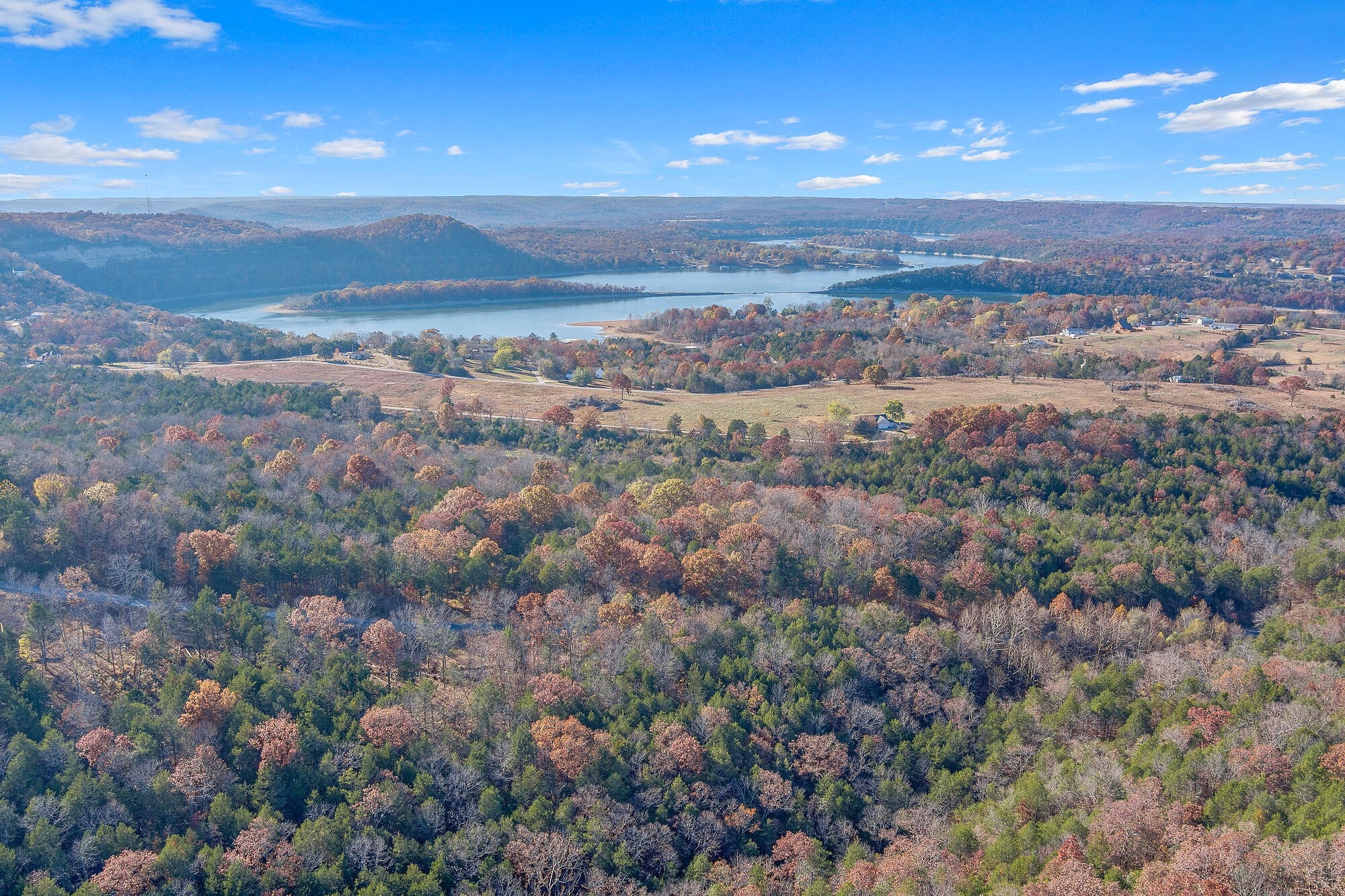 000 Wooded View Dr Dr  