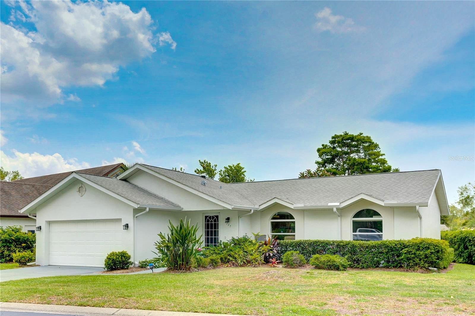 4927 32ND AVENUE DR W  