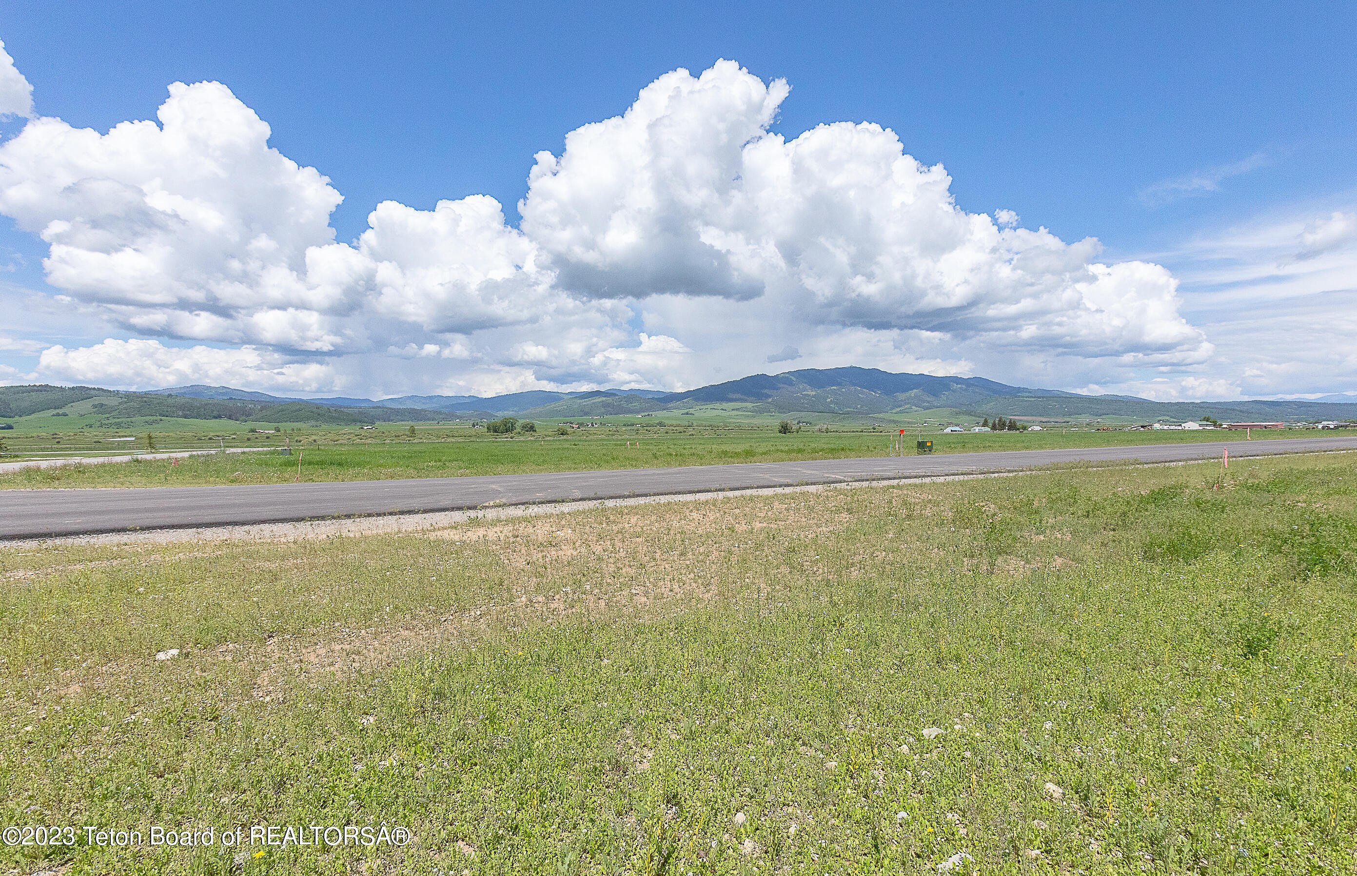 LOT 71 ETNA Vlg Ests