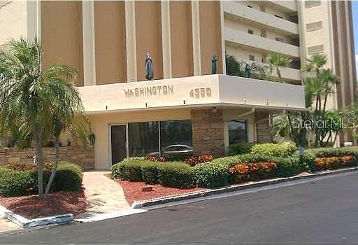 4550 Cove Cir Unit 604  