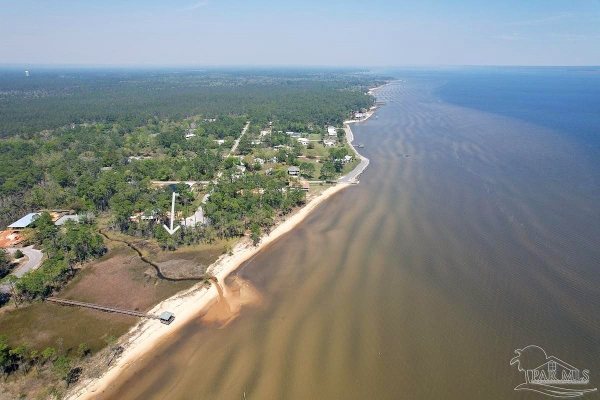 1209 CUDDLE DOON AVE