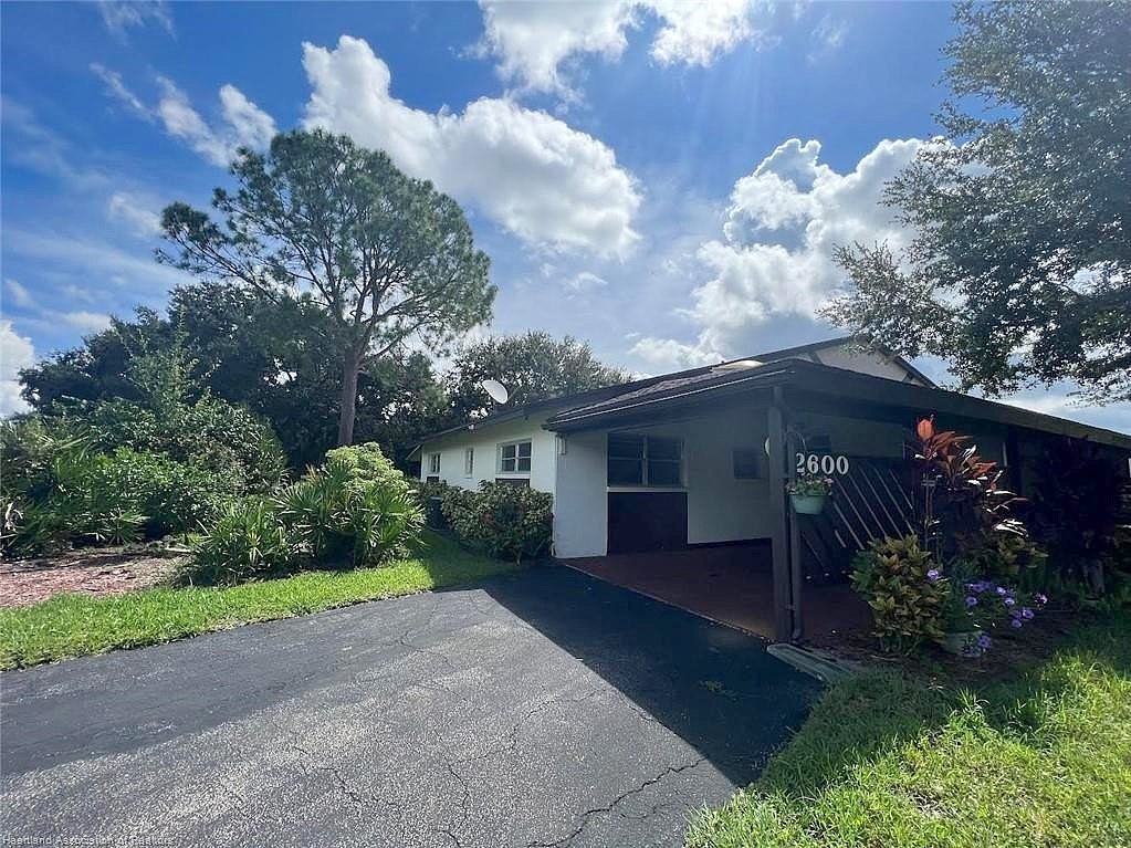 2600 Golf Hammock Dr  