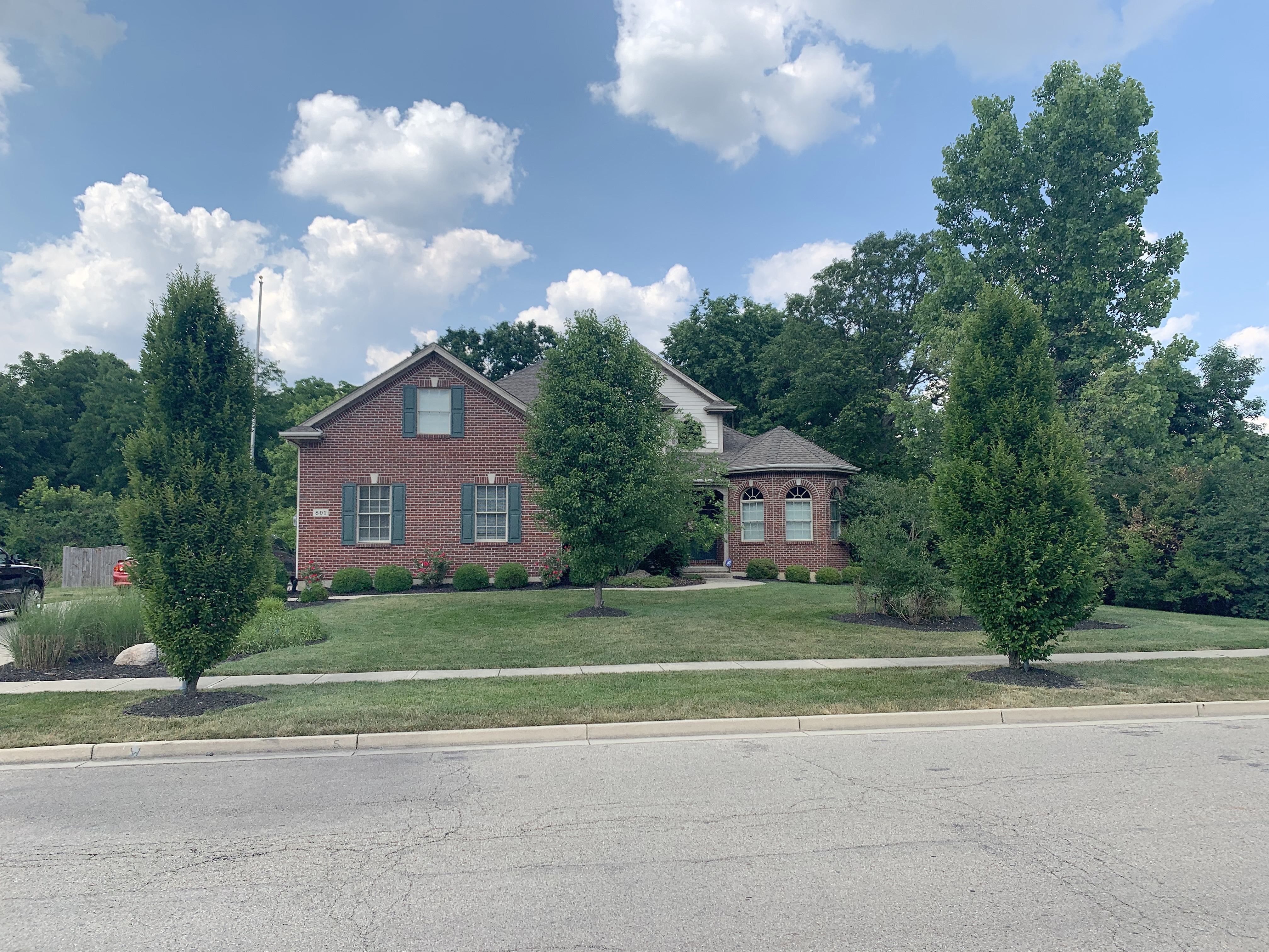 891 Foxfire Trl  