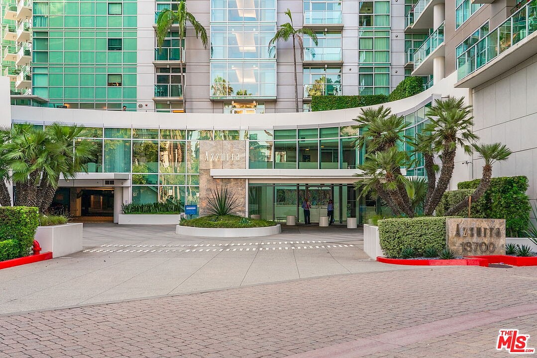 13700 Marina Pointe Dr Unit 1810  