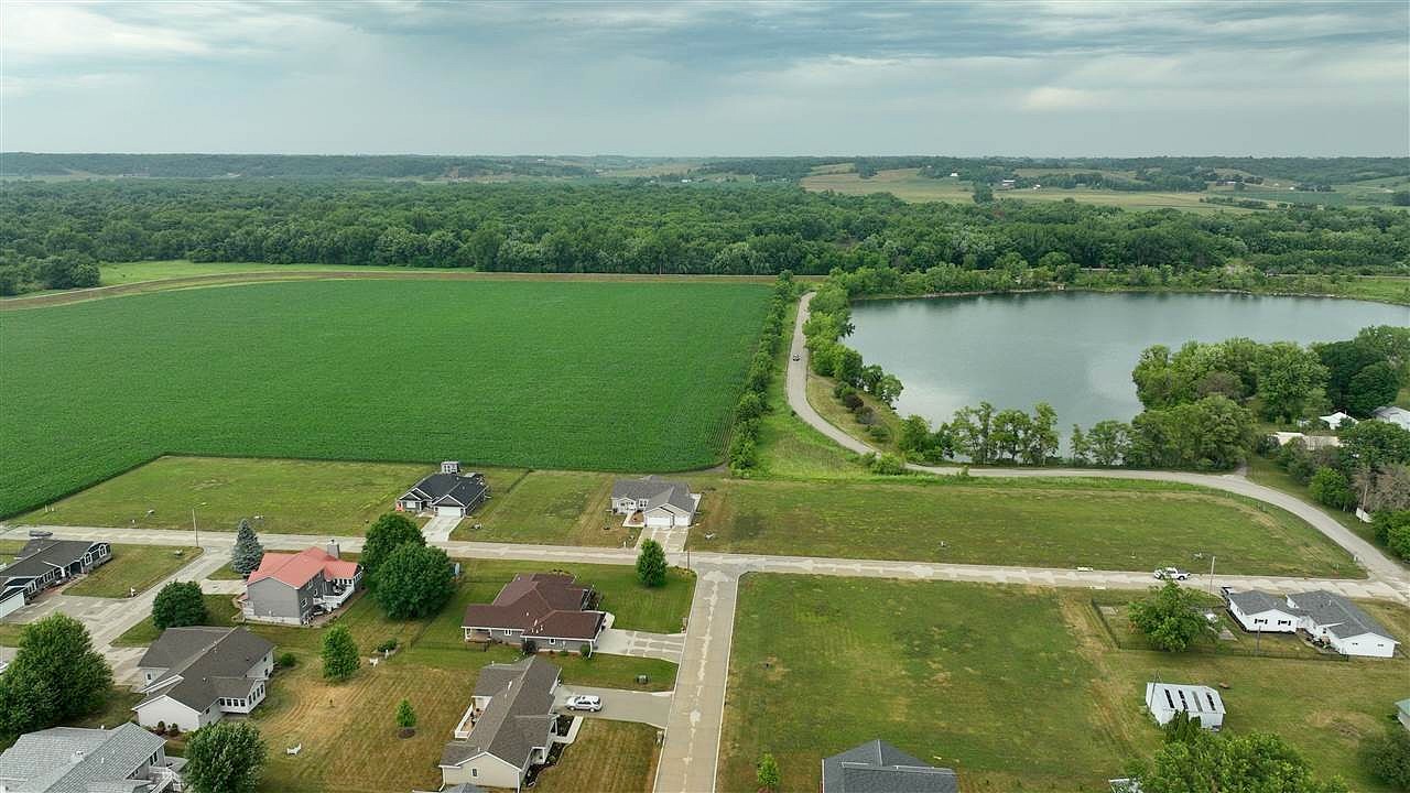 Lot 13 MRM 2nd Addn Western Ave