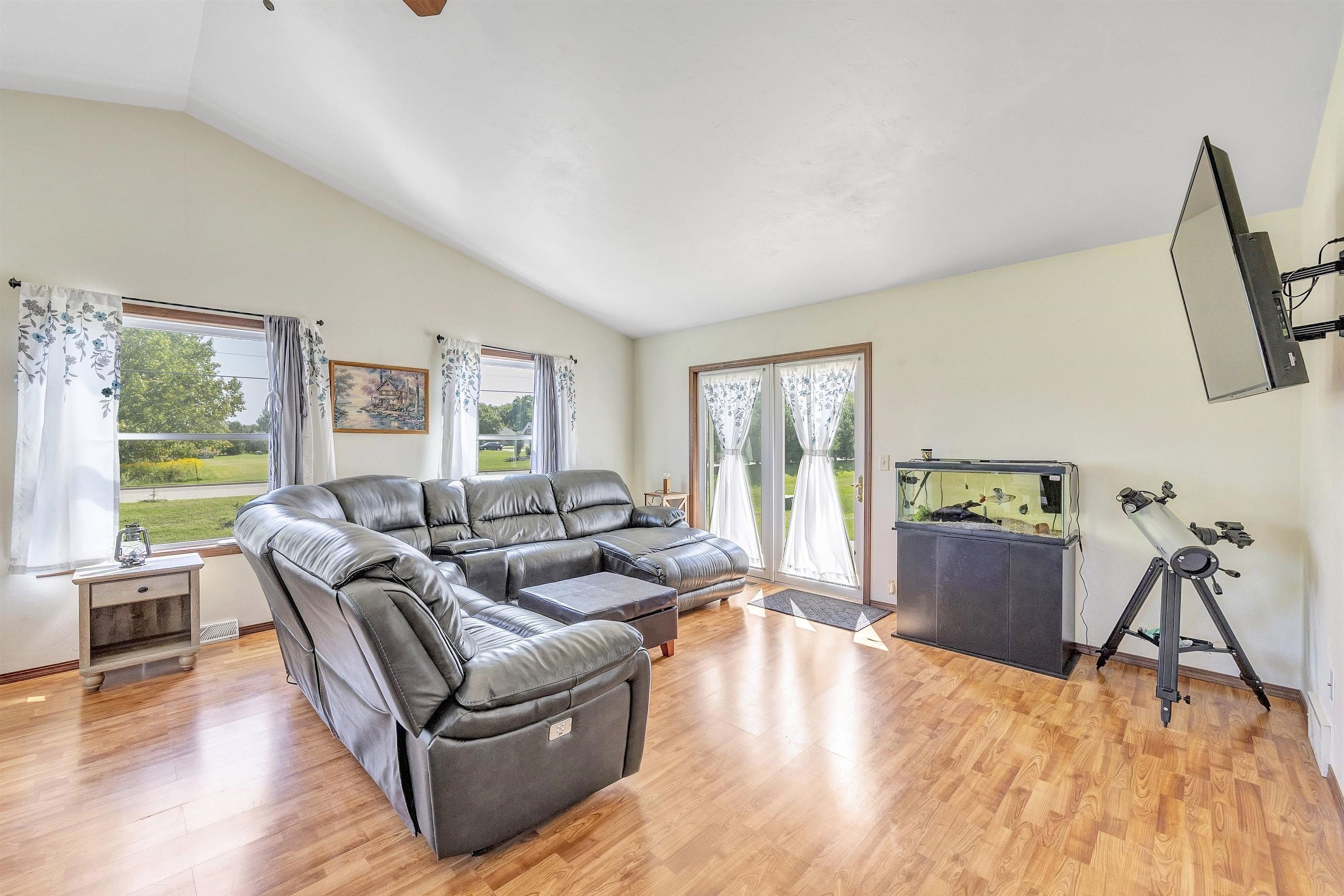 N7932 RIDGEVIEW CT