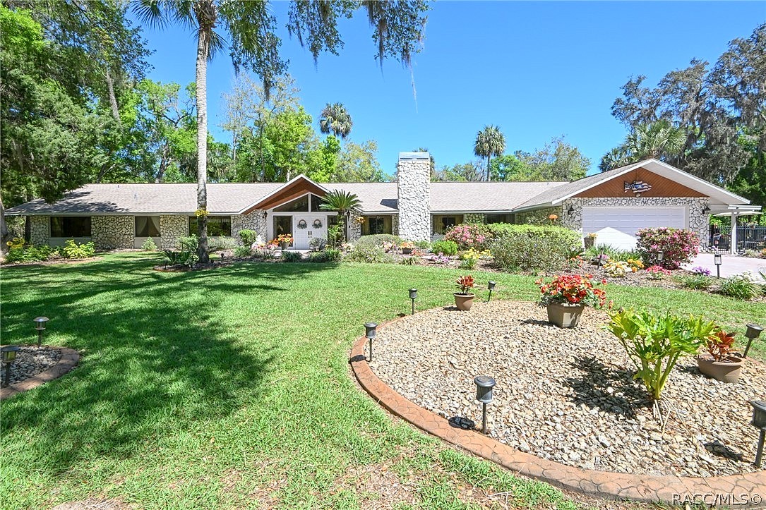 10594 N DAWNFLOWER PT