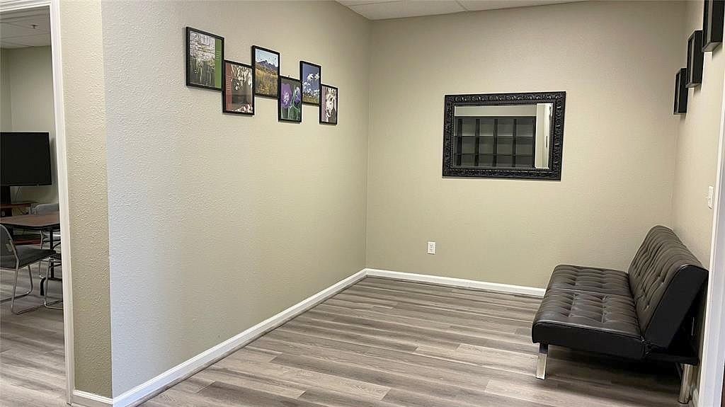 6300 Stonewood Dr Ste 406  