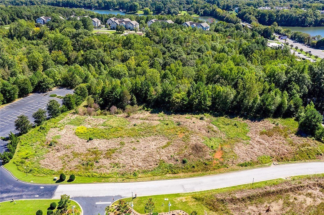 Lot R-1-A Destination Blvd  