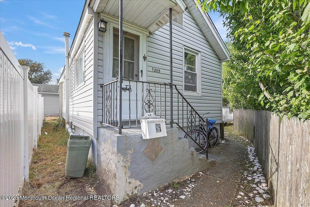 1203 D Street Unit Rear