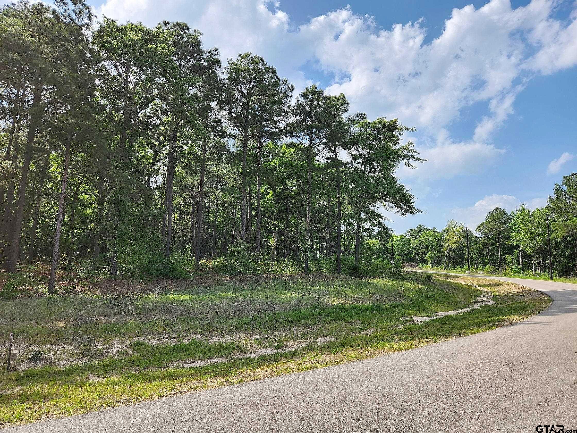 3281 Shadow Pine (Lot 64 L5)  