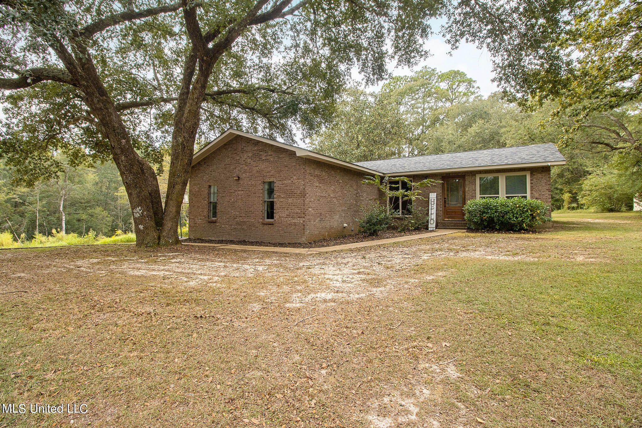 16801 Spring Lake Dr W  