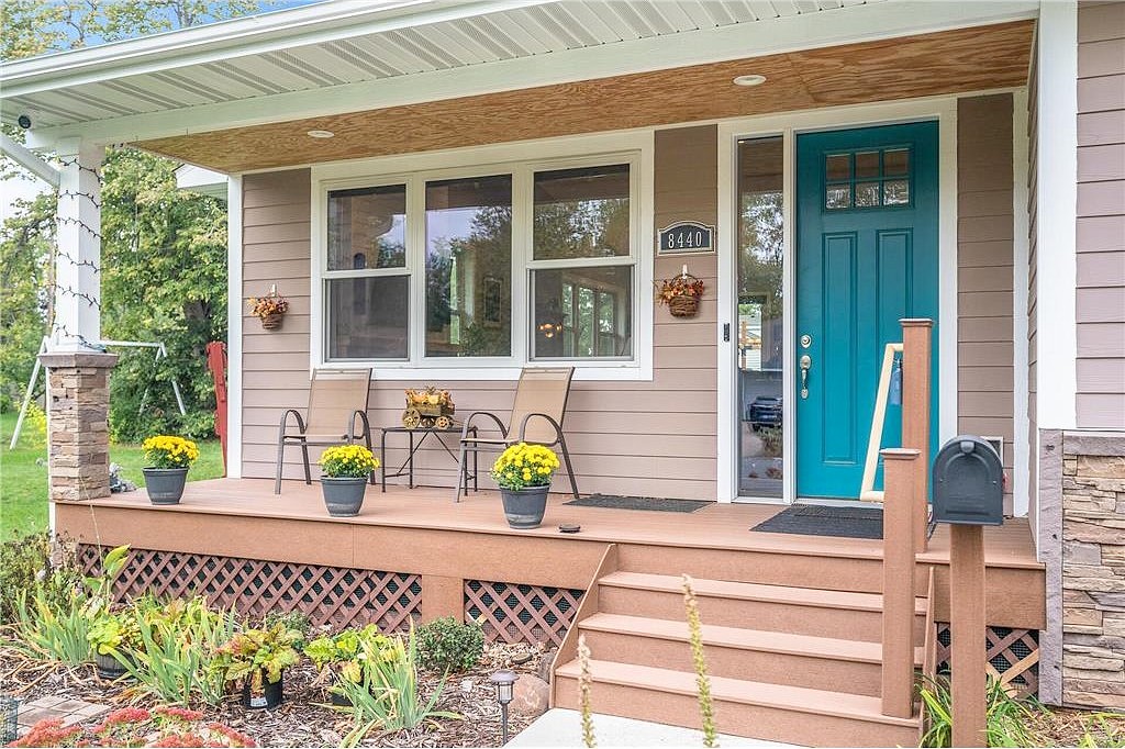 8440 Bloomington Ave  