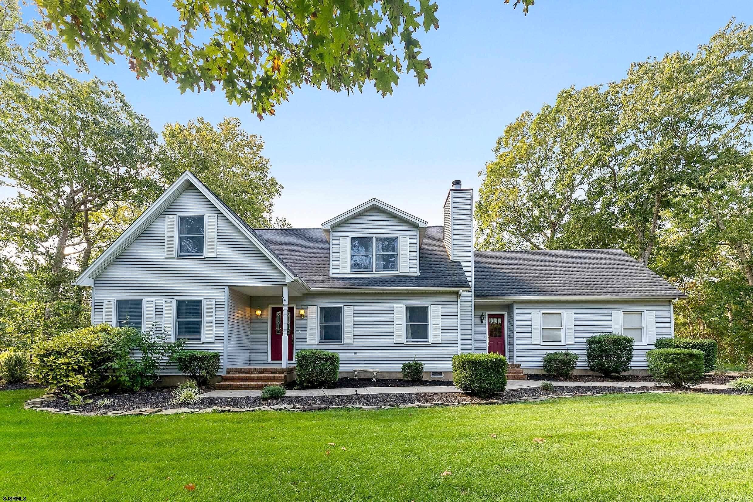 176 RAVENWOOD DR  