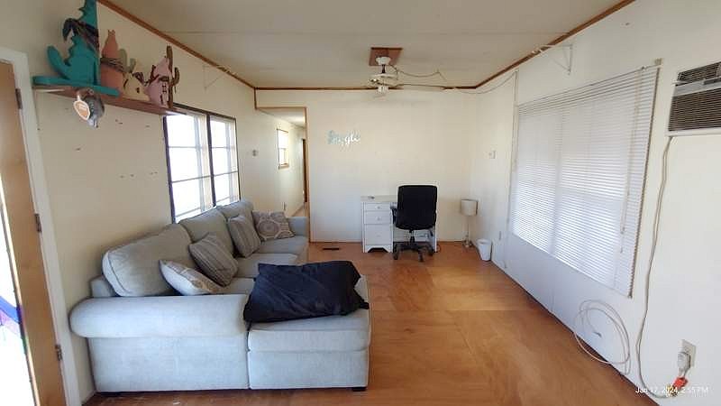 3833 N Fairview Ave Unit 95  