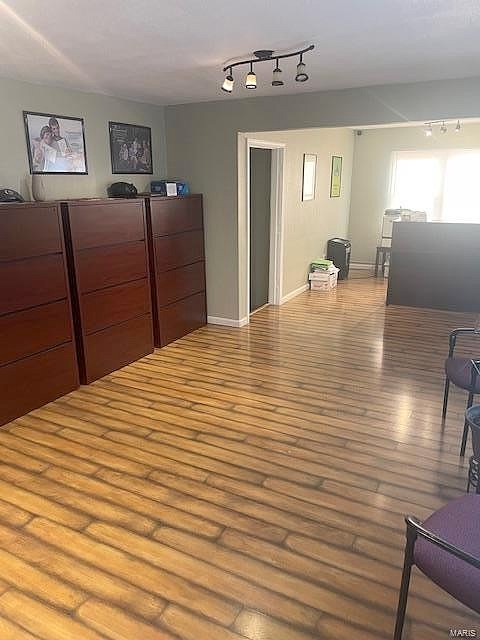 1601 W Hwy 50  