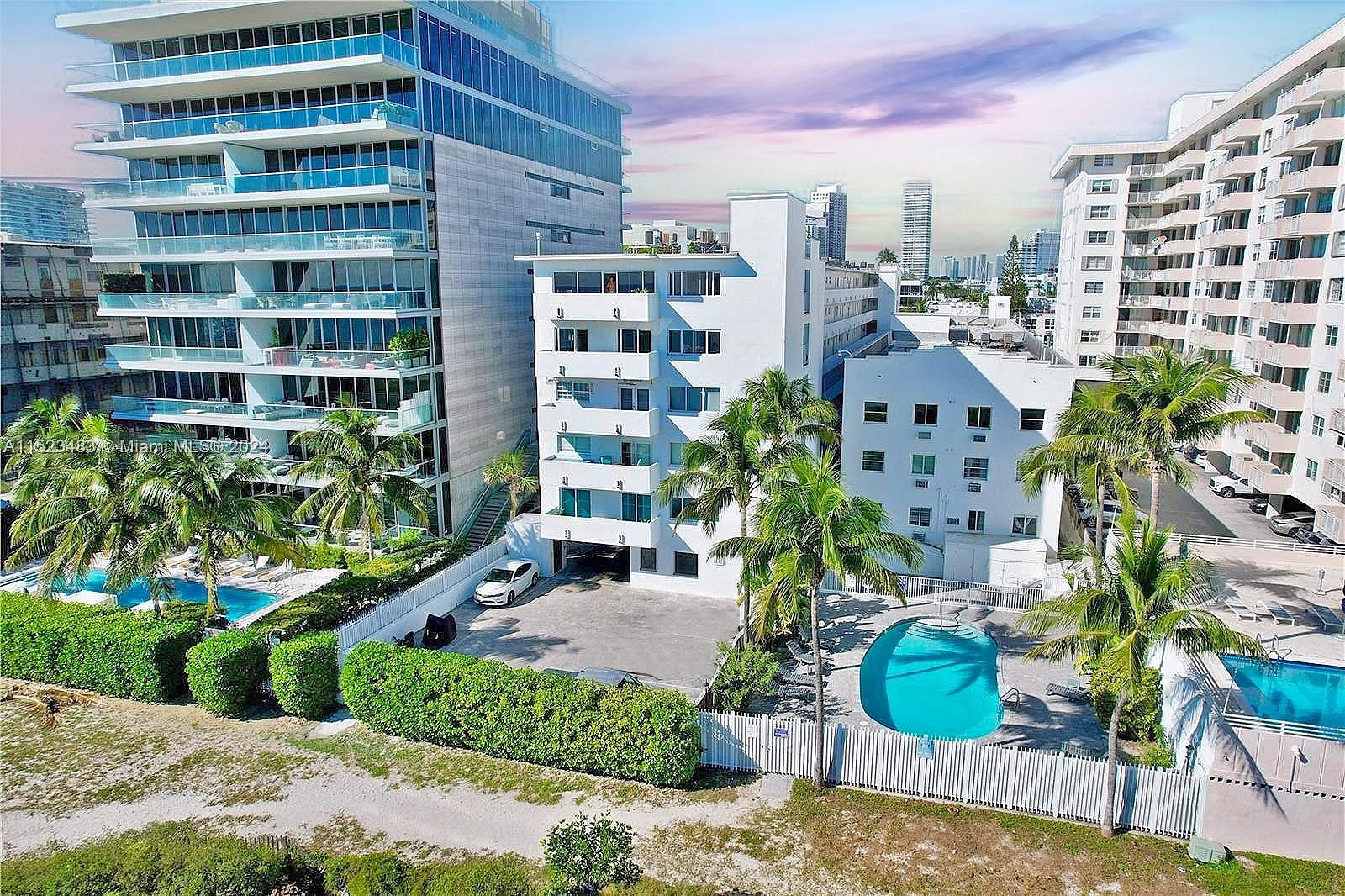 325 Ocean Dr Unit 405  