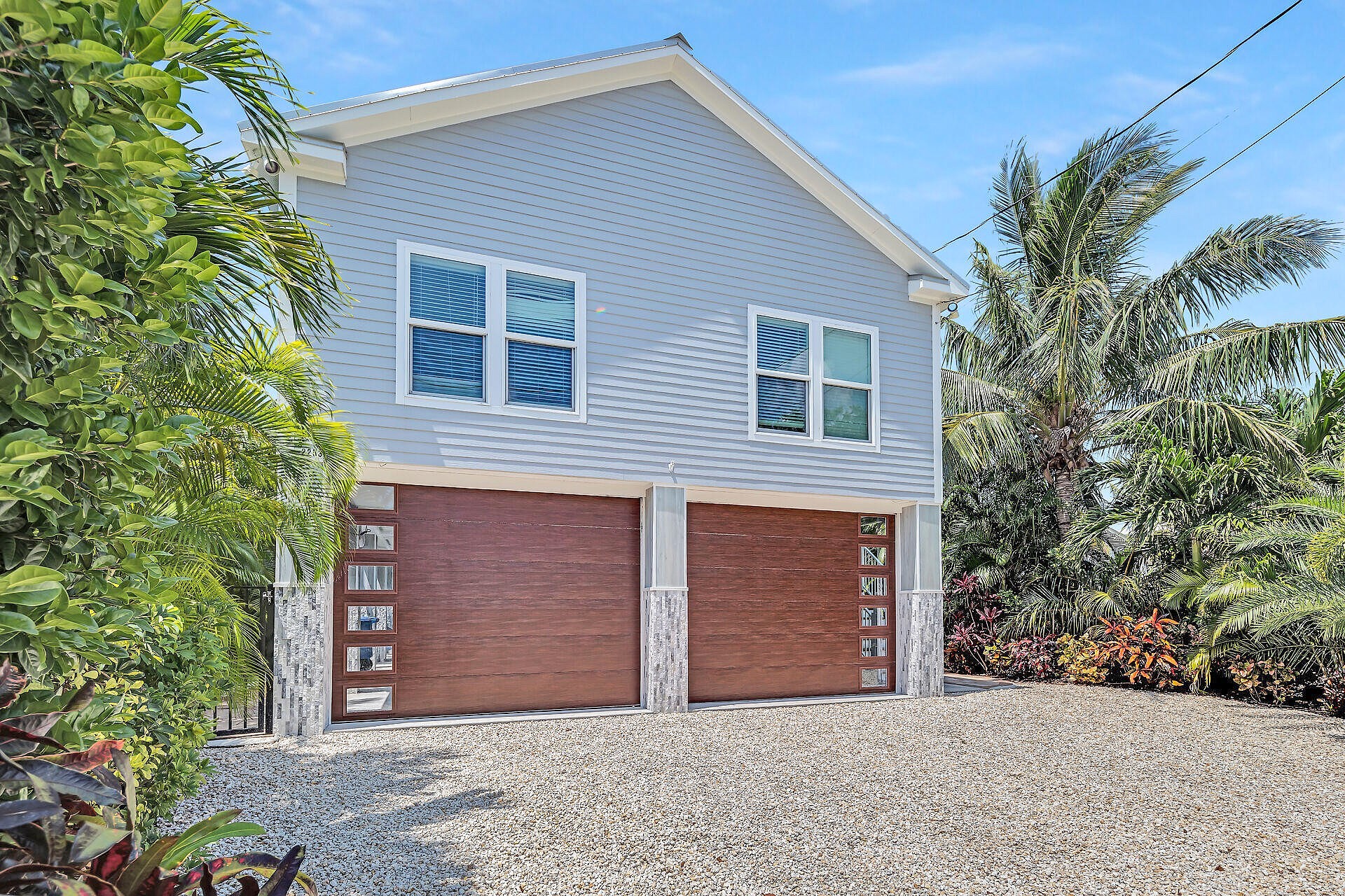 22532 JOLLY ROGER DR