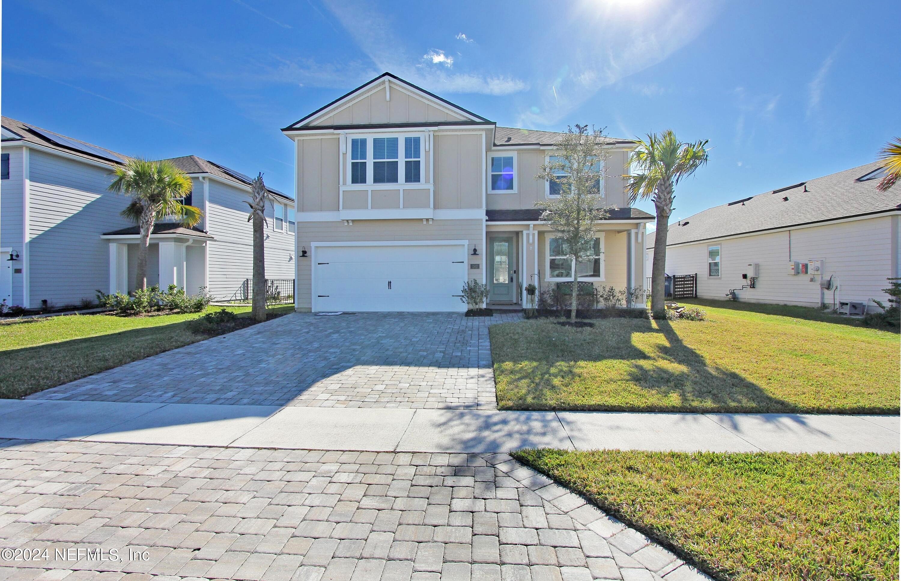 242 Silverleaf Vlg Dr  