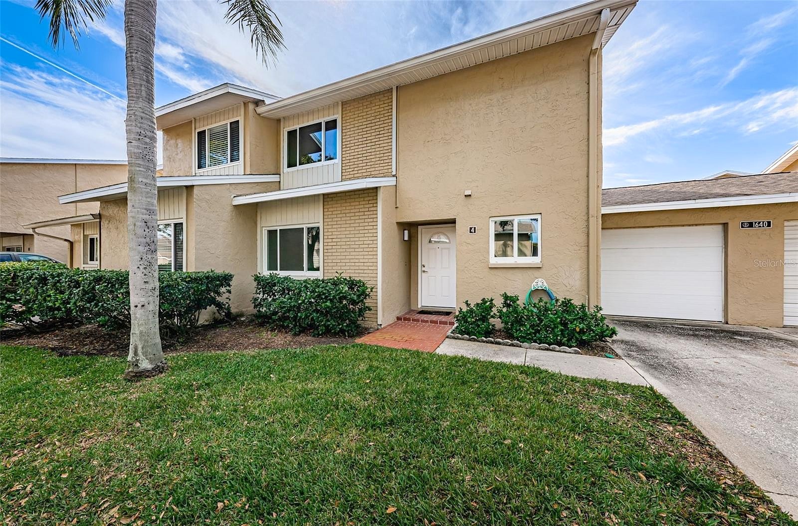 1640 Cape Hope Ave NE Unit 4  