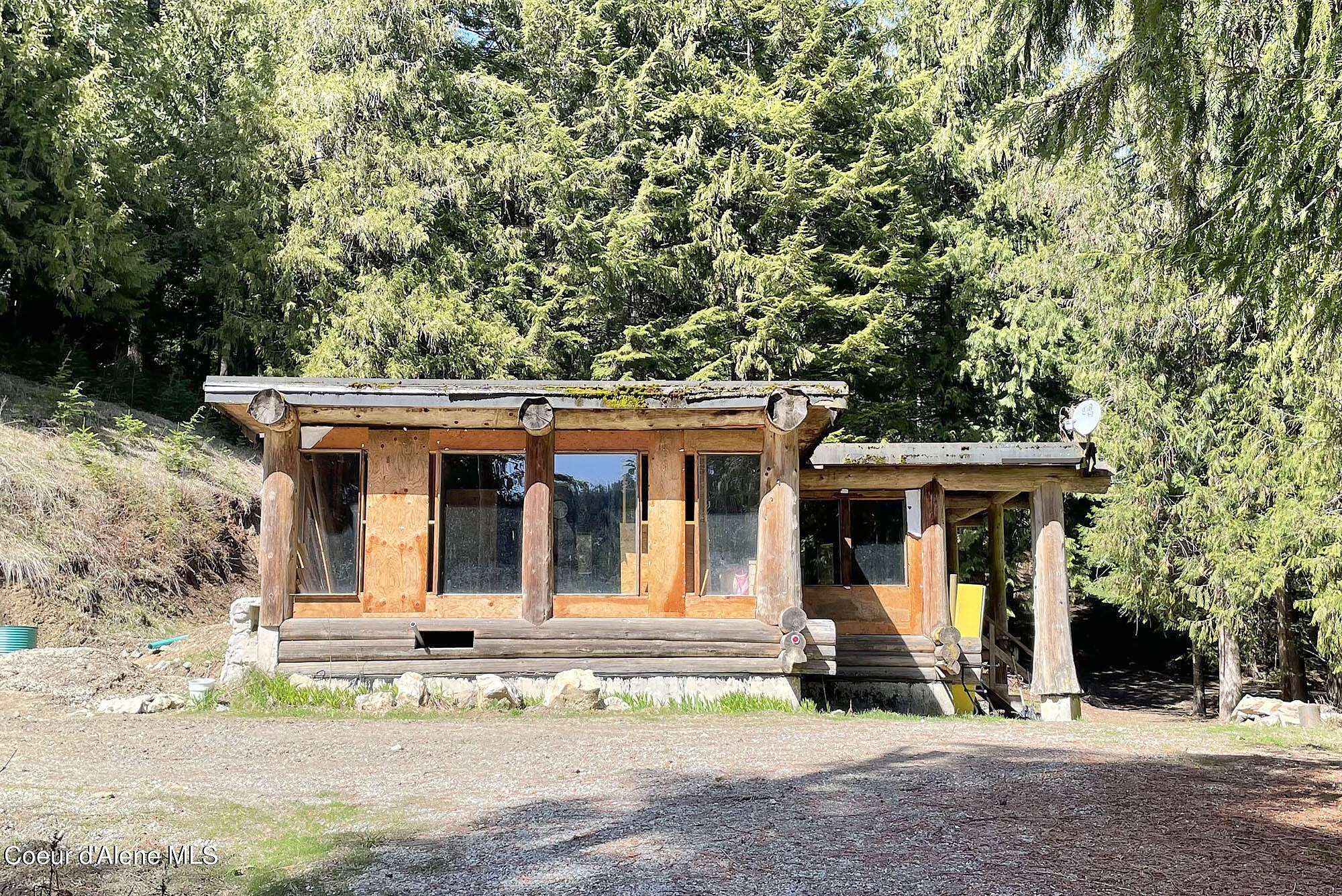 16701 N Right Frk Rd  