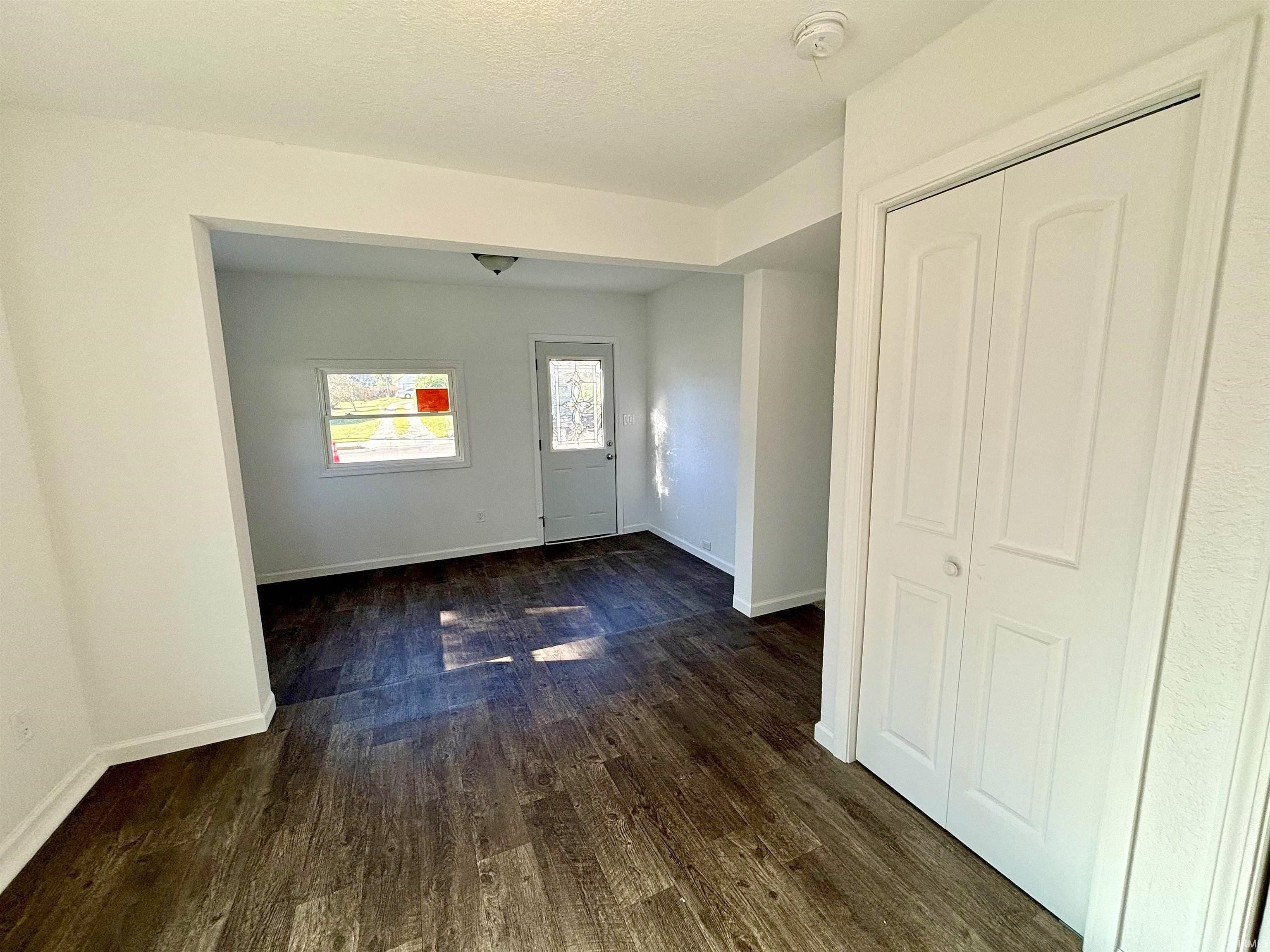 325 W BUTCHER ST  